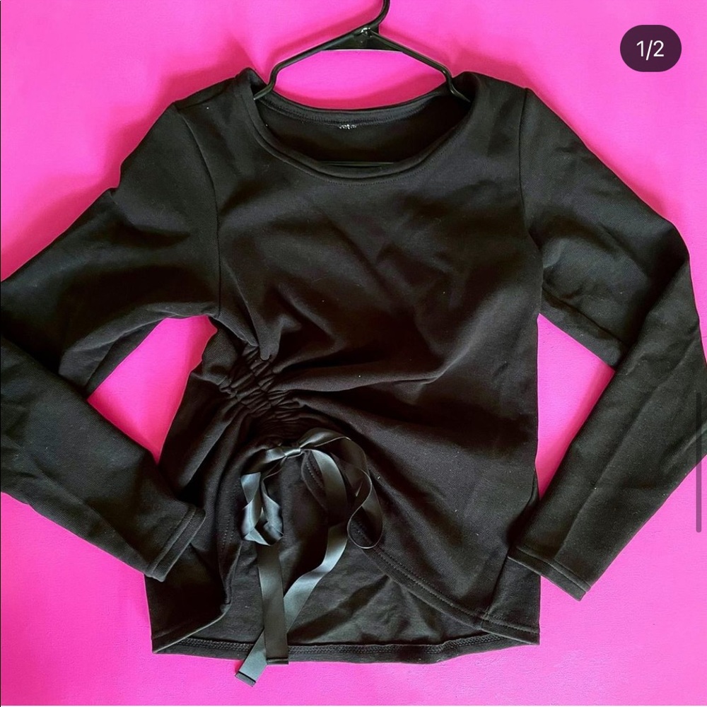 DYI lightweight sweater with cinch tie